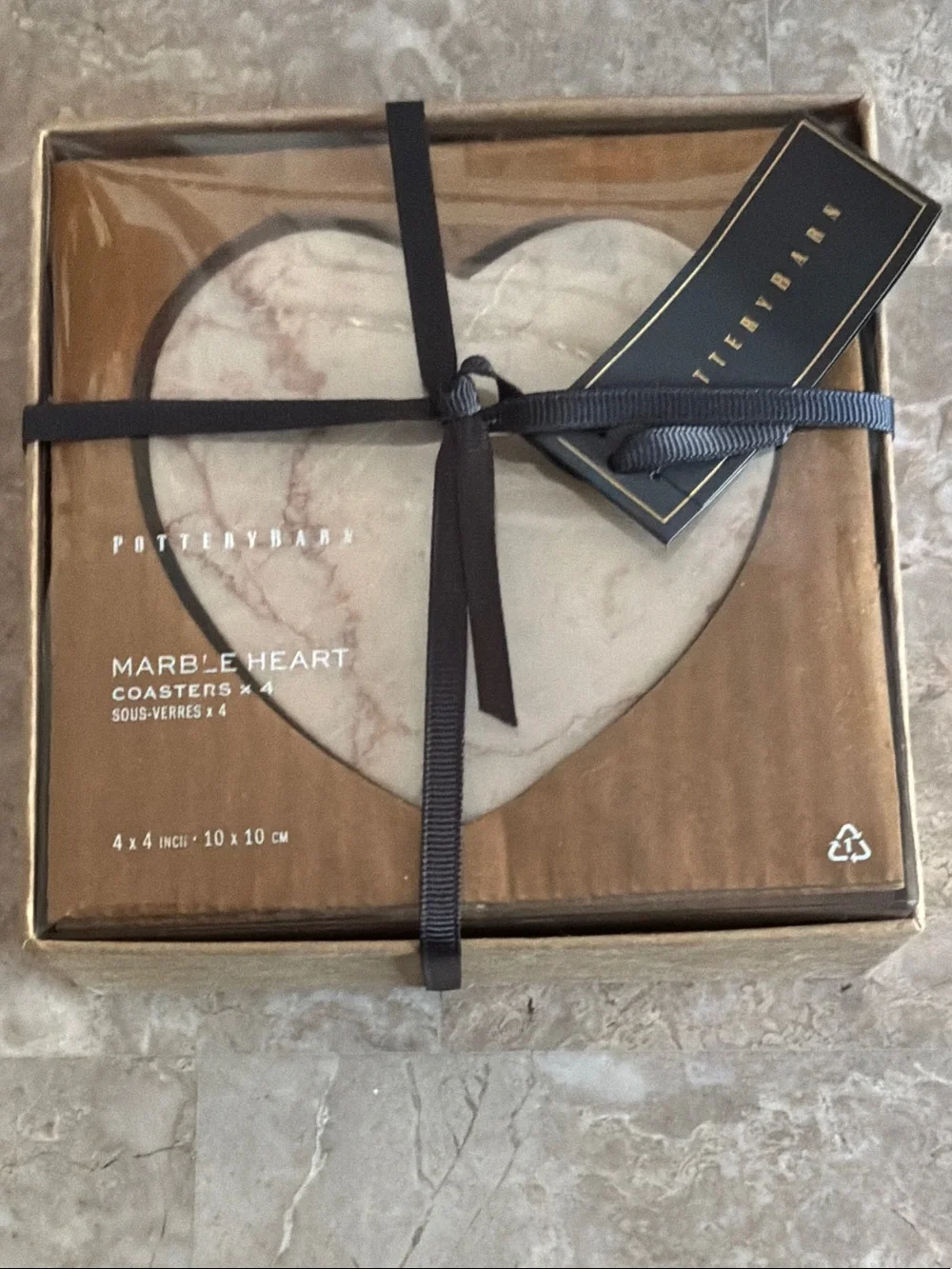 Pottery Barn Marble Heart Coaster Set - White with Pink Veining